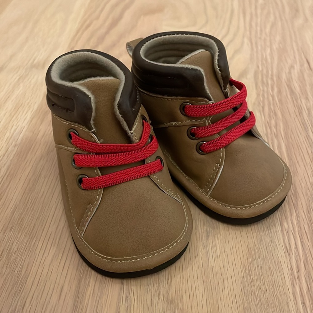 Rising Star Baby boots LIKE NEW